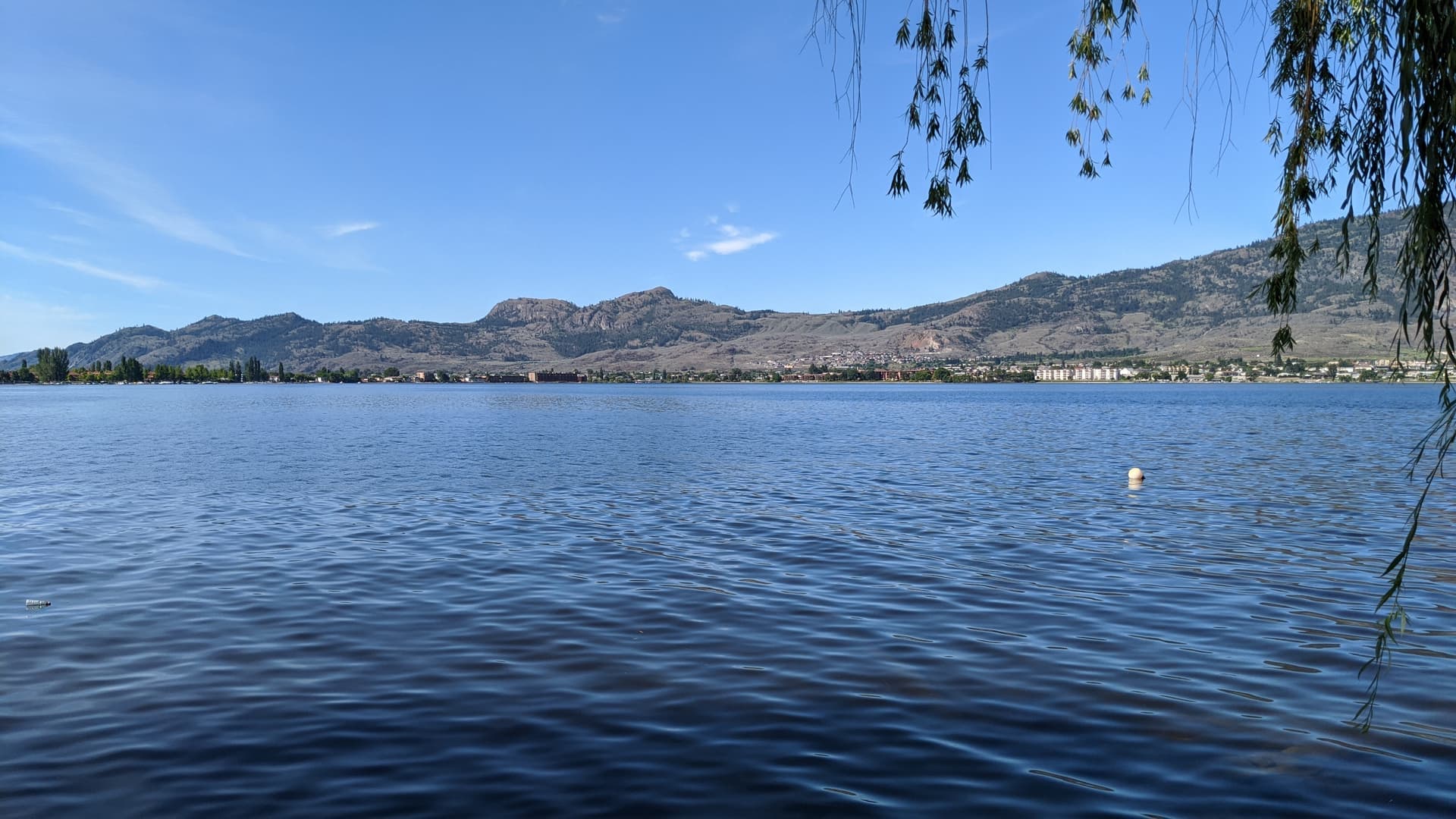Okanagan lake with mountains